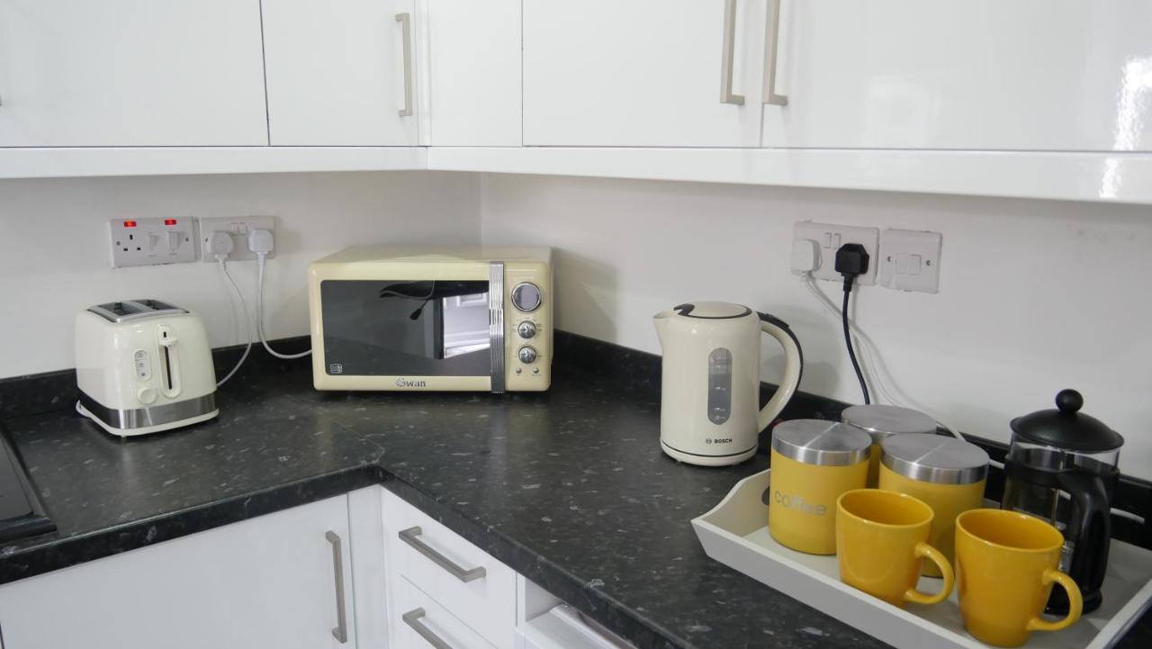 Spacious 6 Bed Home Near City & Albion Stadium Perfect For Contractors! Birmingham Exterior foto